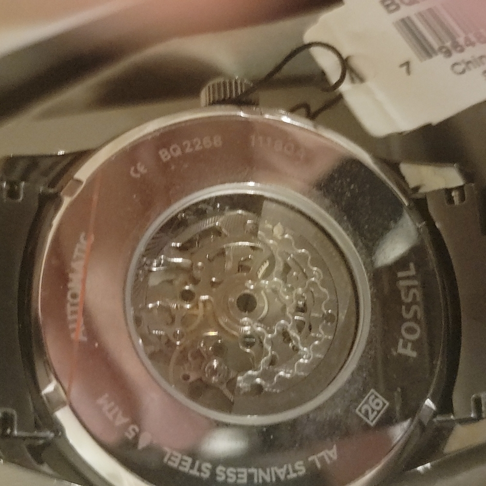 Men's Watch - Picture 4 of 4
